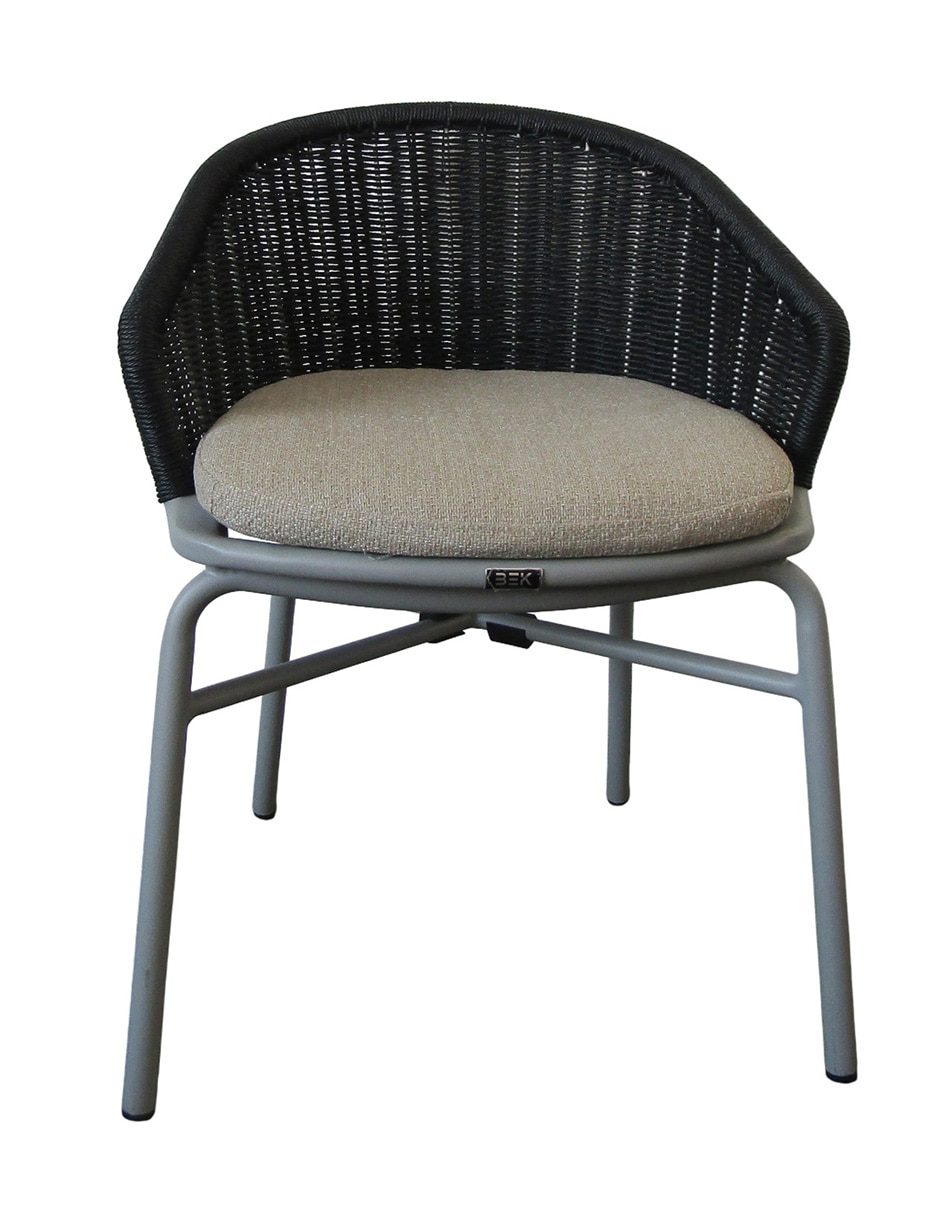 Silla de mimbre artificial